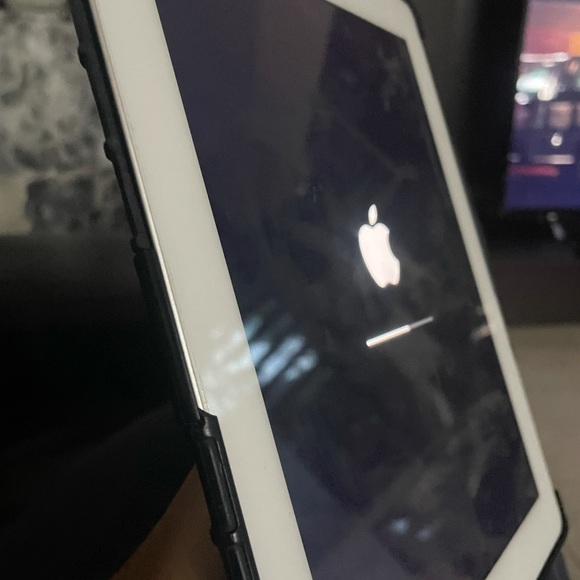 Apple Ipad 2 / 64 GB White - Picture 6 of 11